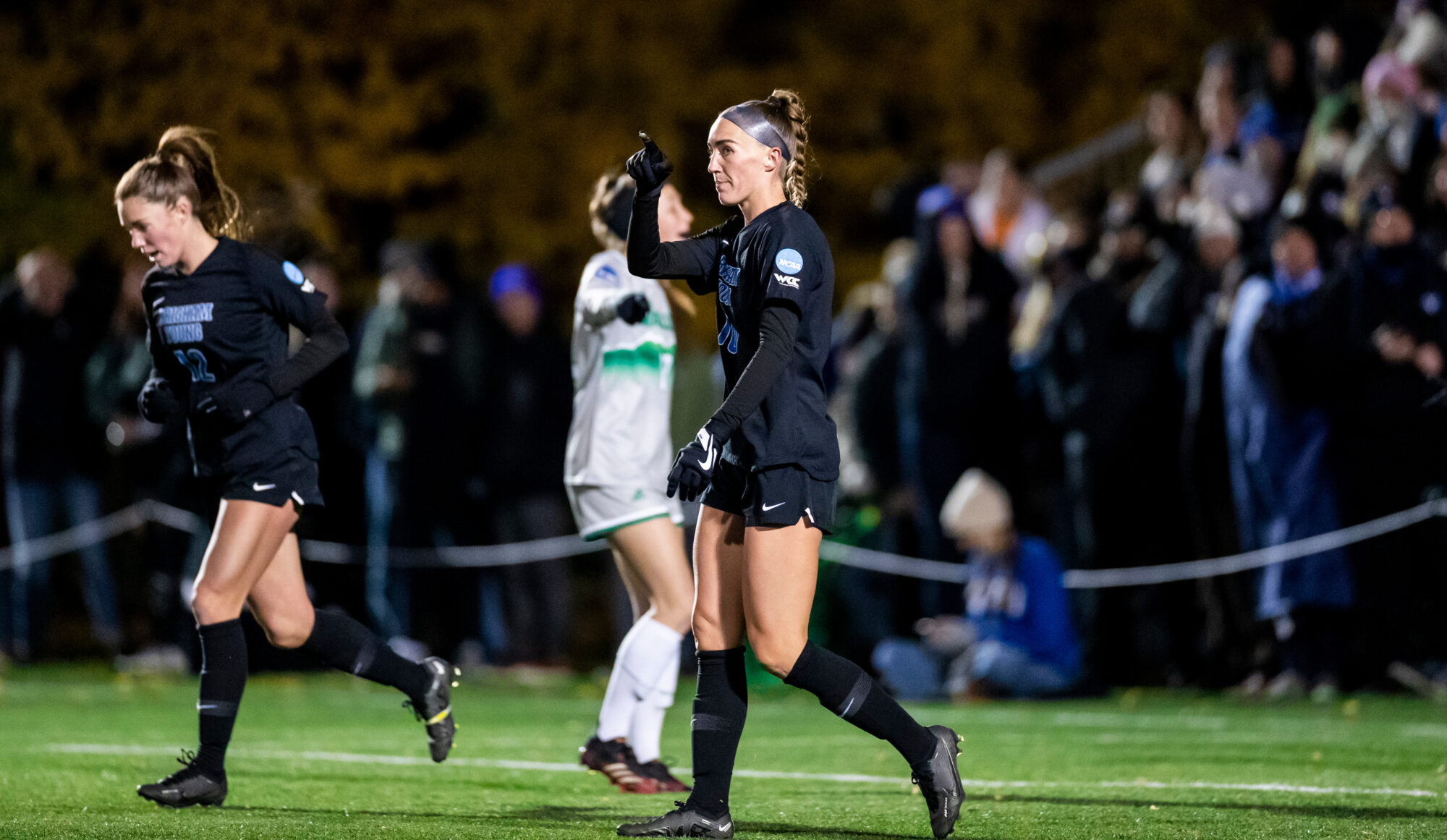 22-23wSOC vs UVU 11-11 177 - ESPN The Fan